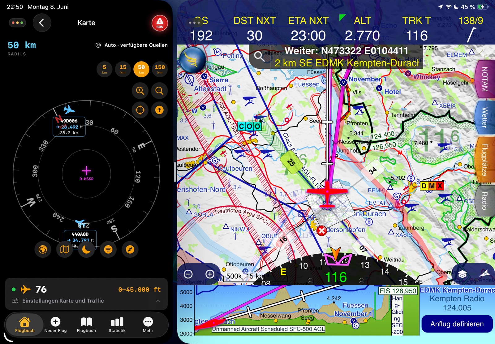 Live ADS-B Traffic Radar neben SkyDemon